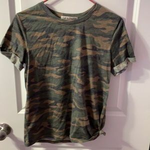 Camo short sleeve